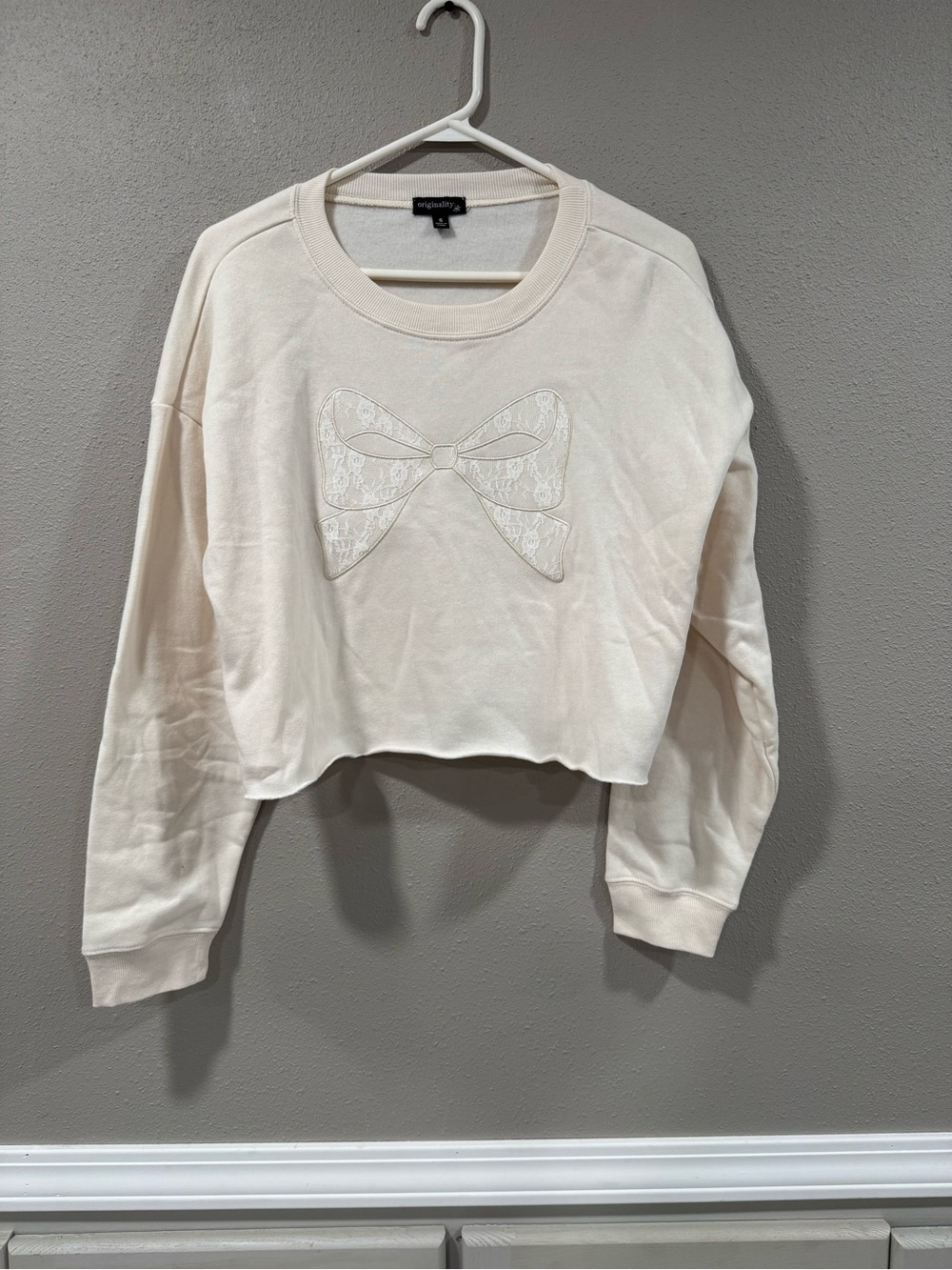 Women's Cream Cropped Sweatshirt with Bow Lace Detail - Picture 2 of 7